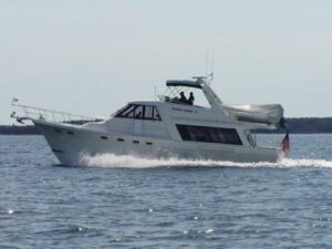 47' 1997 Bayliner Pilothouse Motoryacht 4788-image